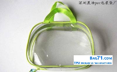 Customized supplier of transparent PVC cosmetic bags with lips in bulk