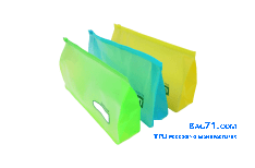 Transparent PVC cosmetic bags for travel